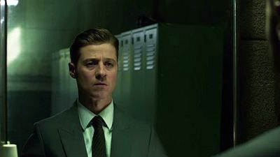 Imagem da notícia Gotham: Bruce Wayne conhece a Batcaverna e Gordon enfrenta "monstros" em novos vídeos da série