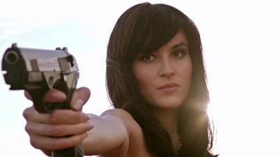 Imagem da notícia Exclusivo: Conheça as perigosas mulheres de Carga Explosiva - O Legado