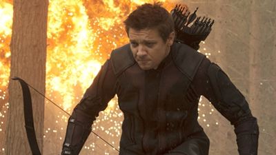 Jeremy Renner divulga arte conceitual do Gavião Arqueiro em
Capitão América: Guerra Civil