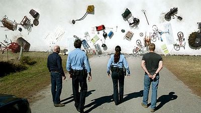 Imagem da notícia Under The Dome é cancelada após três temporadas