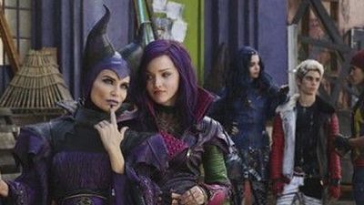 Imagem da notícia Telecine Play: Assista Descendentes, com os filhos dos vilões da Disney