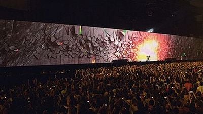 Imagem da notícia Roger Waters - The Wall tem estreia mundial hoje à noite