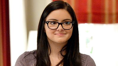 Imagem da notícia Atriz adolescente de Modern Family responde assédio sofrido na internet de forma perfeita