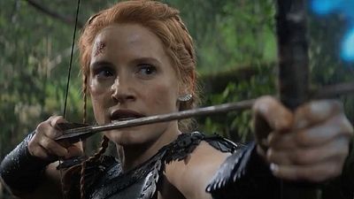 Imagem da notícia Chris Hemsworth e Jessica Chastain enfrentam as vilãs no primeiro trailer de O Caçador e a Rainha do Gelo