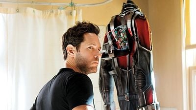 Imagem da notícia Paul Rudd, Andrew Barrer e Gabriel Ferrari vão escrever o roteiro de Homem-Formiga e a Vespa