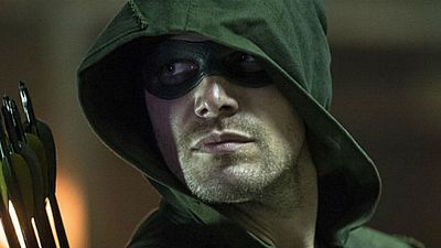 Imagem da notícia Stephen Amell não descarta fazer filmes da Marvel