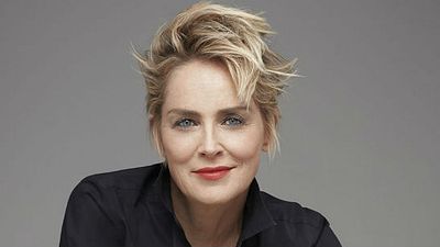 Imagem da notícia Sharon Stone entra para o estrelado elenco de The Disaster Artist, comédia sobre o pior filme do mundo