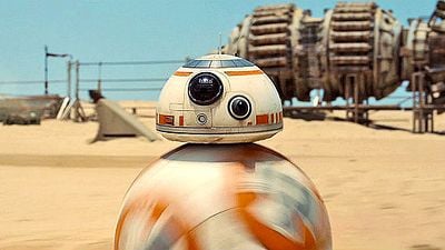 Imagem da notícia Star Wars - O Despertar da Força: Descubra quem é o ator por trás da voz de BB-8