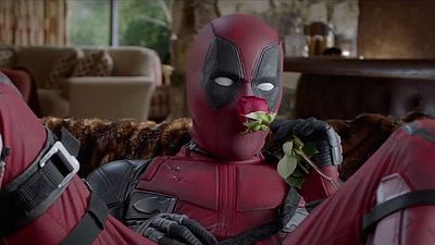 Imagem da notícia Deadpool exibe chute giratório e um vício bizarro em novo comercial de TV