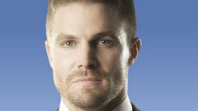 Imagem da notícia Oliver Queen para prefeito! Confira os novos cartazes promocionais de Arrow