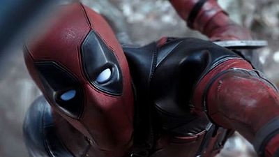Imagem da notícia Deadpool brinca de chutar cabeça e Colossus faz arremesso de pneu em novos comerciais de TV
