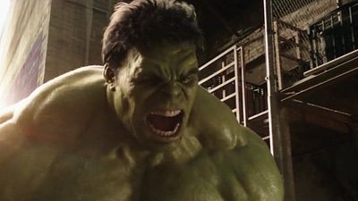 Imagem da notícia Hulk e Homem-Formiga entram em conflito em divertido comercial do Super Bowl
