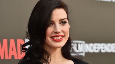 Imagem da notícia Jessica Paré, de Mad Men e Brooklin, é escalada como protagonista de nova série da Amazon