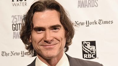 Imagem da notícia Billy Crudup é incluído no elenco da cinebiografia de Jacqueline Kennedy Onassis e negocia papel em Alien: Covenant