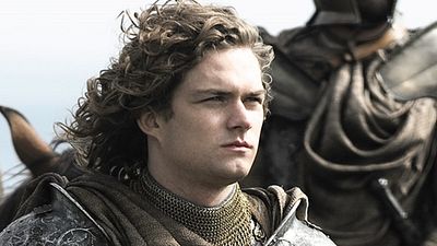 Imagem da notícia O que a escalação de Finn Jones em Punho de Ferro pode significar para Game of Thrones