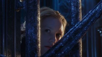 Alice Através do Espelho tem novo trailer legendado!