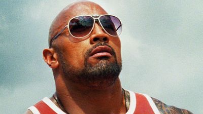 Imagem da notícia É oficial! Dwayne Johnson vai participar da refilmagem de Jumanji