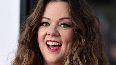 Imagem da notícia Melissa McCarthy será jornalista farsante em comédia baseada em fatos reais