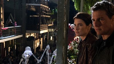 Imagem da notícia Primeiras imagens de Jack Reacher: Never Go Back mostram Tom Cruise machucado e Cobie Smulders
