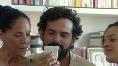 Imagem da notícia Aquarius: Novo filme de Kleber Mendonça Filho ganha trailer e data de estreia