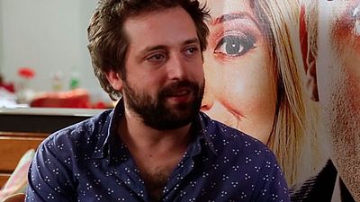 Imagem da notícia Desculpe o Transtorno: "O humor cresce muito com a verdade", destaca Gregório Duvivier (Entrevista Exclusiva)