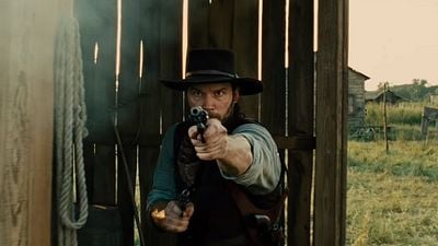 Imagem da notícia Bilheterias Estados Unidos: Sete Homens e Um Destino e Cegonhas acabam com o reinado de Sully