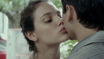 Imagem da notícia Exclusivo: Laura Neiva deixa Jesuíta Barbosa desnorteado em cena inédita de Jonas