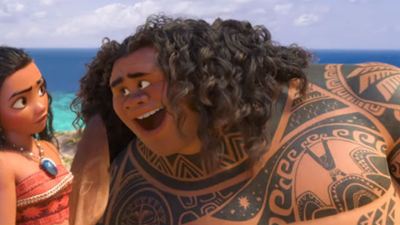 Dwayne Johnson canta em nova cena de Moana