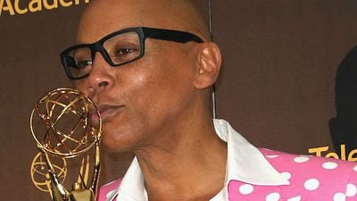 Imagem da notícia 2 Broke Girls terá participação especial de RuPaul