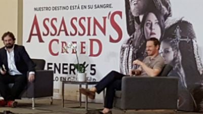 Assassin's Creed é como uma ‘DeLorean' da memória genética, diz Michael Fassbender