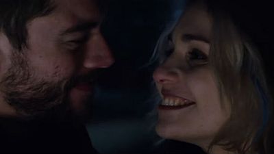 Imagem da notícia Sensates sofrem e comemoram as festas de fim de ano no trailer do especial de Natal de Sense8