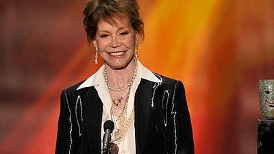 Imagem da notícia Mary Tyler Moore morre aos 80 anos