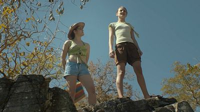 Imagem da notícia Veja primeiro teaser de As Duas Irenes, filme brasileiro selecionado para o Festival de Berlim