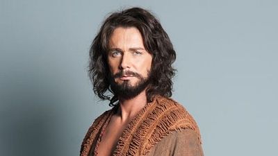 Imagem da notícia Rumor: Petrônio Gontijo pode interpretar Edir Macedo na trilogia da Record Filmes