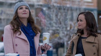 Imagem da notícia Chefe de conteúdo da Netflix, Ted Sarandos confirma negociações sobre novo revival de Gilmore Girls
