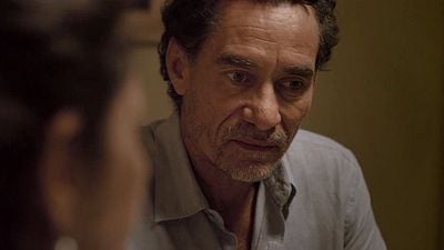 Imagem da notícia Exclusivo: Chico Diaz tem jantar indigesto em cena do drama familiar Travessia