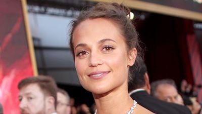 Alicia Vikander negocia para ser assassina de monstros no próximo projeto de Ben Wheatley