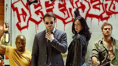 Imagem da notícia Demolidor, Jessica Jones, Luke Cage e Punho de Ferro fazem pose em foto inédita de Os Defensores