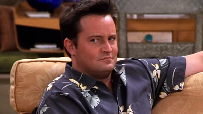 Imagem da notícia Friends: Matthew Perry revela ideia descartada para Chandler
