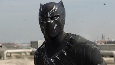 Imagem da notícia Pantera Negra é oficialmente confirmado em Vingadores: Guerra Infinita