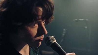 Imagem da notícia Trailer de cinebiografia de Morrissey mostra vida do cantor e compositor antes da fama com The Smiths