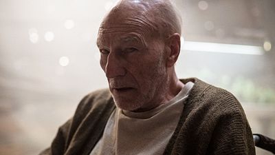 Imagem da notícia Patrick Stewart temeu que atuação como Professor X em Logan marcasse negativamente sua carreira
