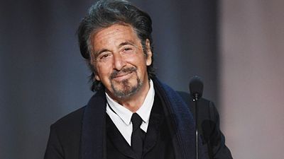 Imagem da notícia Al Pacino aparece caracterizado de lenda do futebol americano em foto de telefilme da HBO
