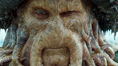 Imagem da notícia Ator que interpreta Davy Jones não sabia que seu personagem estava em Piratas do Caribe 5
