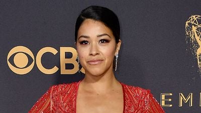 Imagem da notícia Gina Rodriguez vai produzir série de temática feminista para a CW
