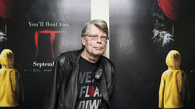 Imagem da notícia Calendário Stephen King: Saiba quais serão os próximos filmes e séries baseados nas obras do autor de It - A Coisa