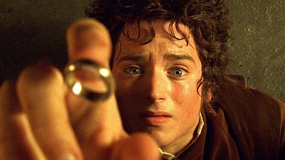 Imagem da notícia Warner prepara série baseada em O Senhor dos Anéis