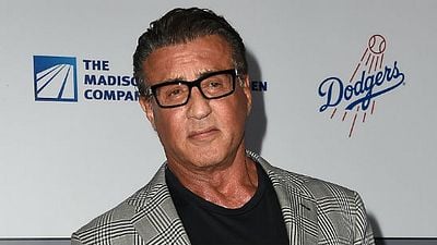 Imagem da notícia Sylvester Stallone nega acusações de estupro feita por jovem de 16 anos