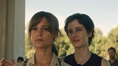 Imagem da notícia Eva Green e Alicia Vikander estreitam laços no primeiro teaser de Euphoria