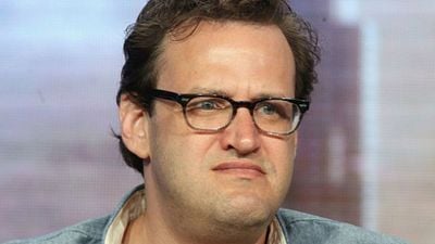 Imagem da notícia Warner demite Andrew Kreisberg, produtor de Supergirl, Arrow e The Flash acusado de assédio